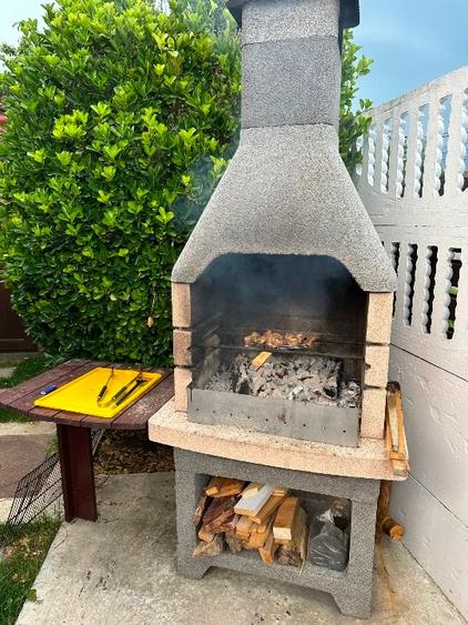 Casă de vânzare în Costinești. Casa se vinde cu tot cu mobila, electrocasnice. - 9