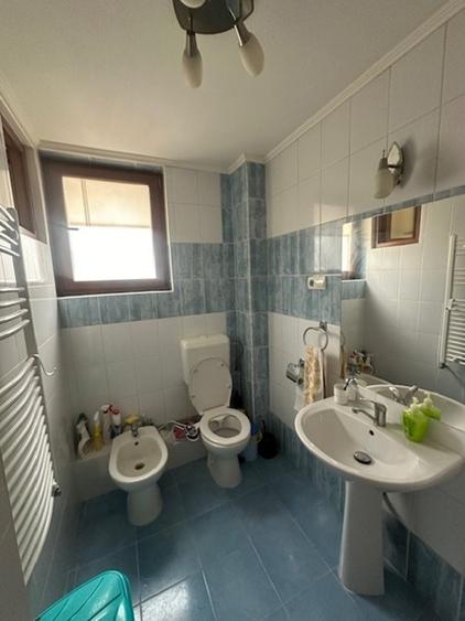 VICTORIEI (Marul de Aur) 3camere spatioase, garaj,beci, loc parcare exterioara! - 7