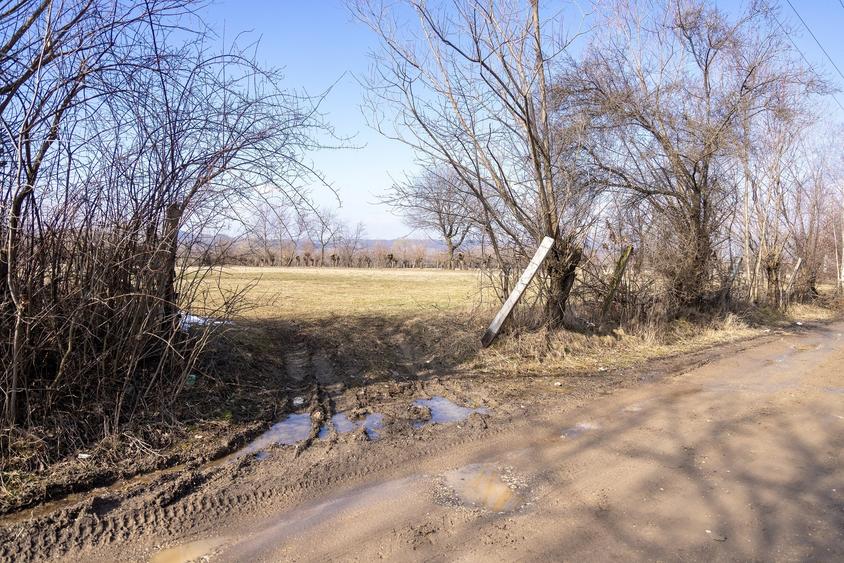 Bran Sohodol, 5967mp+teren bonus, intravilan constructii  P+E+M, comision0% - 10