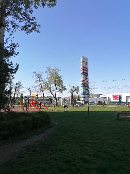 Ap. 2 camere, parter, str. Careiului, vis-a-vis de Shopping City Satu Mare  - 1