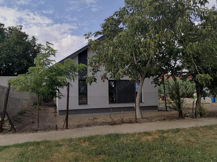 Vand casa noua in Iecea Mica - 9