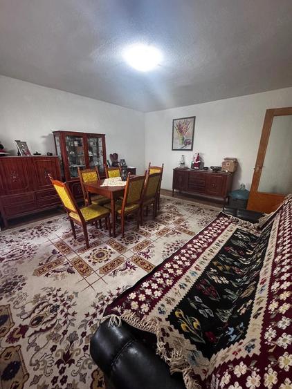 Vand Apartament 4 Camere, 80mp, Strada Lacu Ro?u, Cartier Mara?ti, Cluj-Napoca - 1