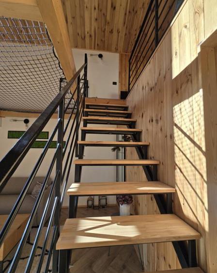 Cabane scandinave premium, vedere catre padure investi - 5