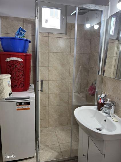 Vand apartament 2 camere decomandat - 2