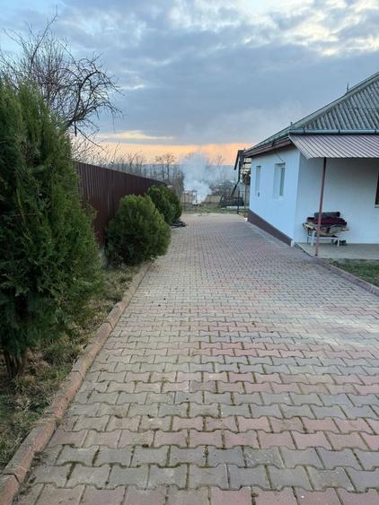 Casa de vanzare in sat Hartoape, Vanatori. - 1