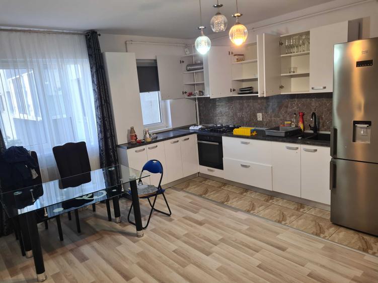 Inchiriez ap 2 camere - 1