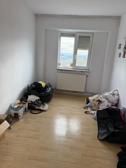 De vânzare apartament 3 camere decomandat - 4