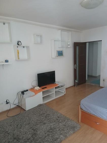 Vand garsoniera Lujerului - 1