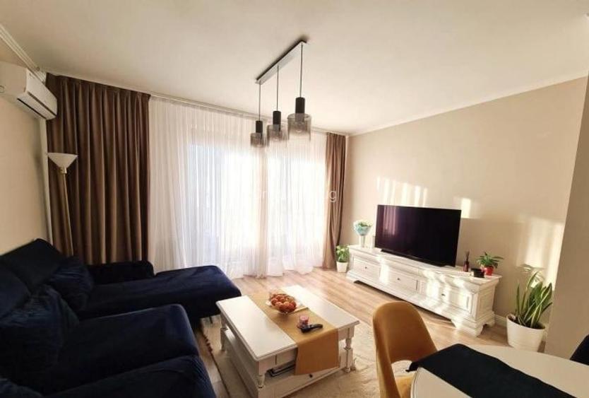 Apartament 3 camere Titan Apartament 3 camere Titan