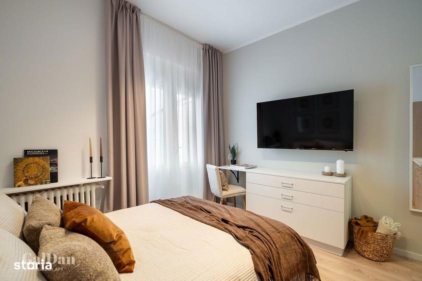 Studio splendid cu terasa generoasa | Proaspat Renovat | N.Balcescu - 13