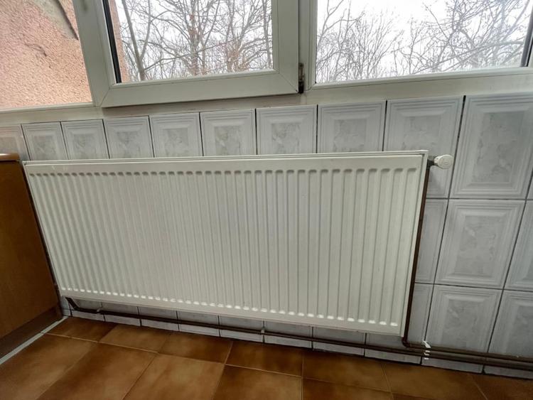 Stefanestii de Jos, 3 camere 70 mp,2 bai,centrala proprie,etaj 1/2,Comision 0% - 21