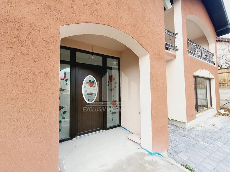 Casa individuala | 240 mp | 502 mp teren | Cetate - zona Piata - 2