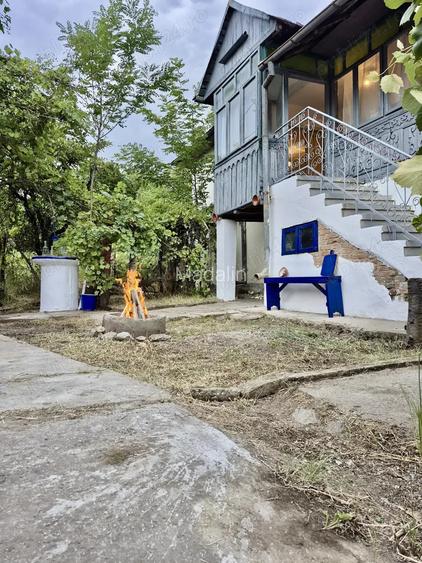 Casa locuibila la tara judetul Valcea zona pitoreasca Casa locuibila la tara judetul Valcea zona pitoreasca