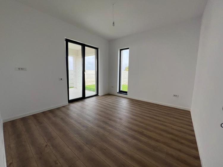 Complex Rezidential / Casa individuala /4 camere 2 bai / teren 407 mp - 9