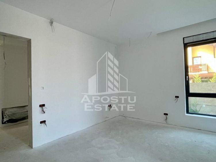 Duplex modern Chisoda stadiul la alb - 17