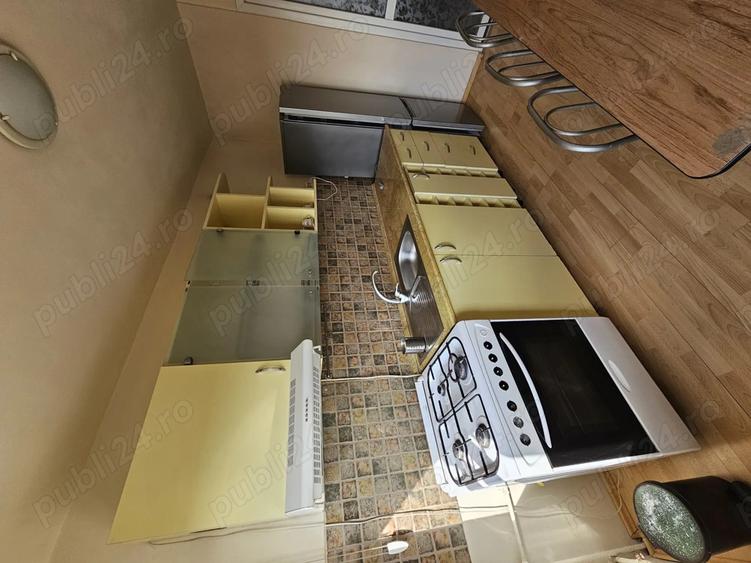 Inchiriez apartament 3 camere, Calea 13 Septmebrie - 3