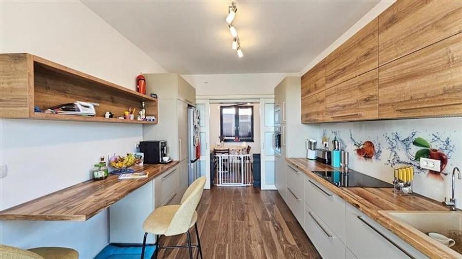 Vila in Cartierul Primaverii, Sacalaz, COMISION 0% - 9