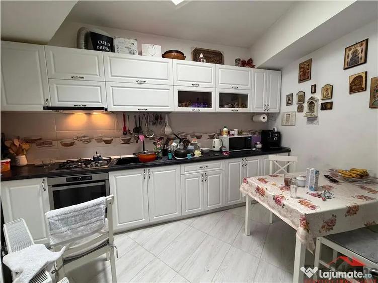 Casa P M de in Focsani, zona Tabacari 104.000 e - 7