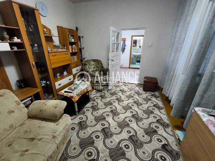 TOMIS II (Cod01)- Central, casa 3 camere, posibilitatea mansardare. TOMIS II (Cod01)- Central, casa 3 camere, posibilitatea mansardare.
