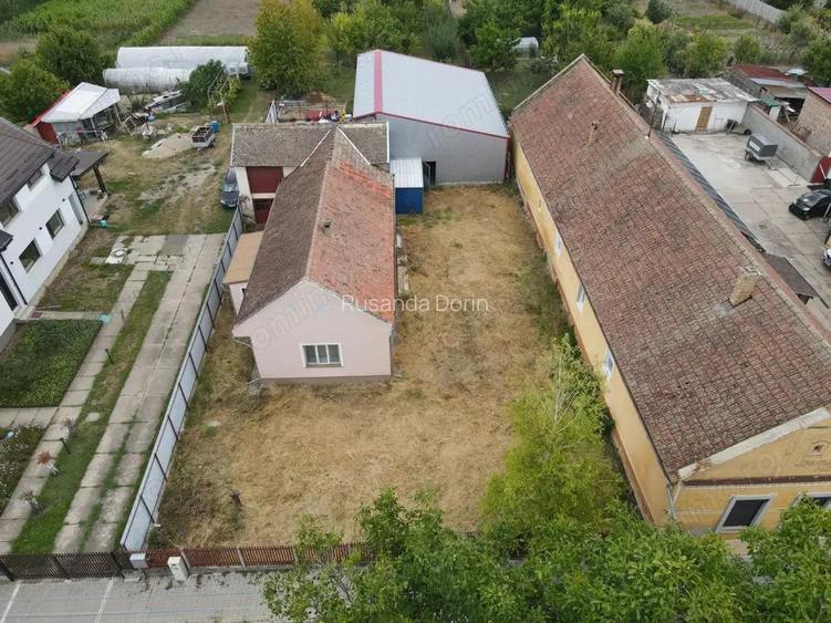 Casa cu Hala ?i Anexe Loca?ie Excelenta, Poten?ial Mare pentru Afacere! | Biled Strada Principala