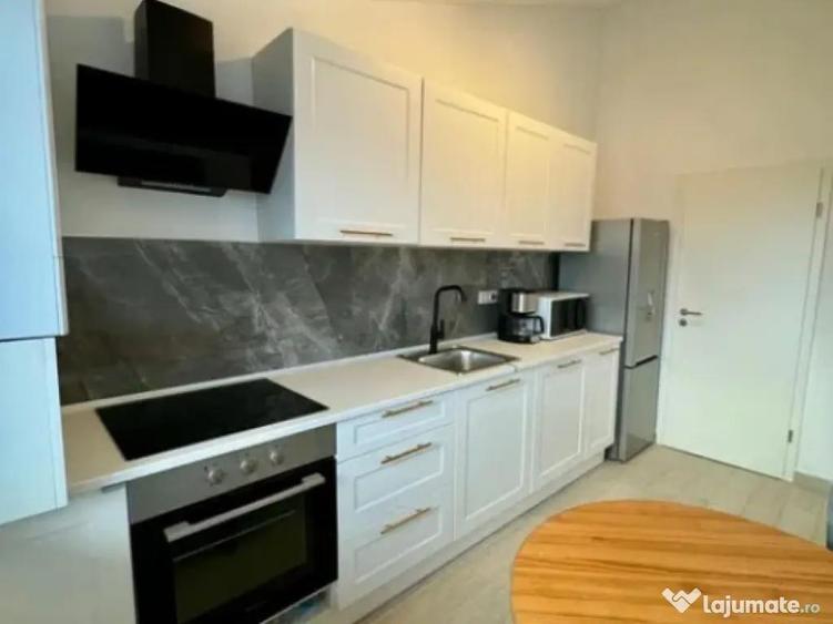 Garsoniera decomandata - zona Tractorul - 4