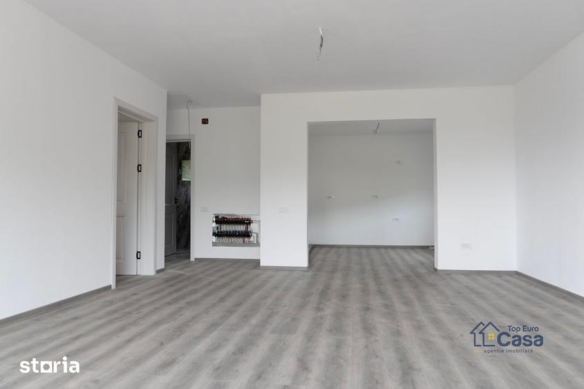 Casă cu 3 camere cu Teren 700 Mp în Piscani