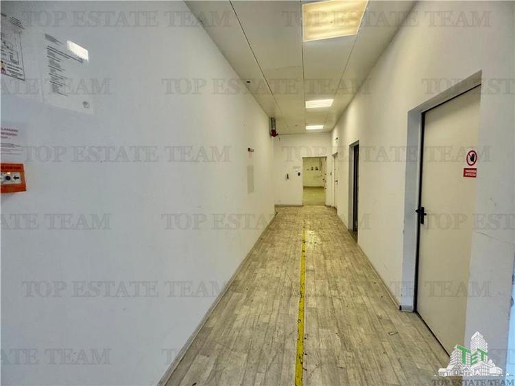 Spatiu office de inchiriat in Vitan - 19