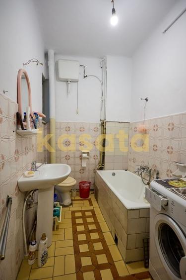 CASĂ CLASICĂ DE VANZARE CU POTENȚIAL PREMIUM ÎN ZONA 1 MAI - 24