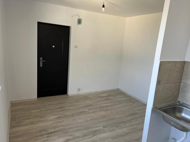 Salaj, Tunsu Petre, Aleea Livezilor - 6