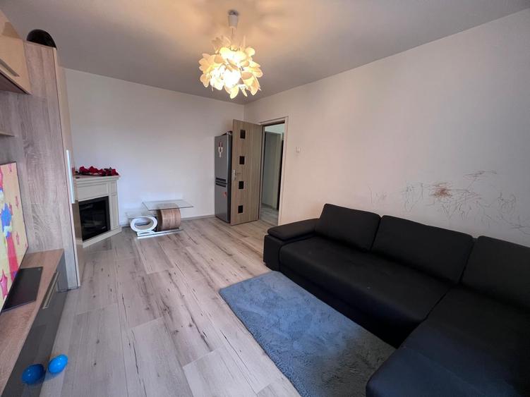 Apartament 4 camere,et 3, zona Liceul Auto - Deva - 7