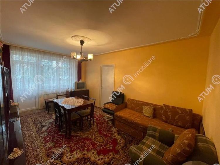 Apartament cu 2 camere si balcon in zona Rahovei din Sibiu - 1