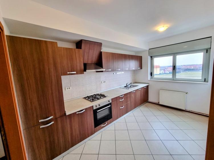 3 camere, 2 băi, bloc Nou, ansamblul rezidențial RING, parcare, pet-friendly - 1