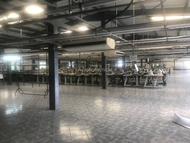 Hala productie si depozitare 2800 mp Central VALENII DE MUNTE - PH acces TIR