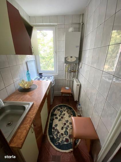 Apartament cu 2 camere semidecomandat, mobilat în Micro 19