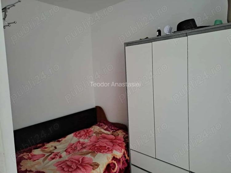 Camera de camin cu baie la vanzare Camera de camin cu baie la vanzare