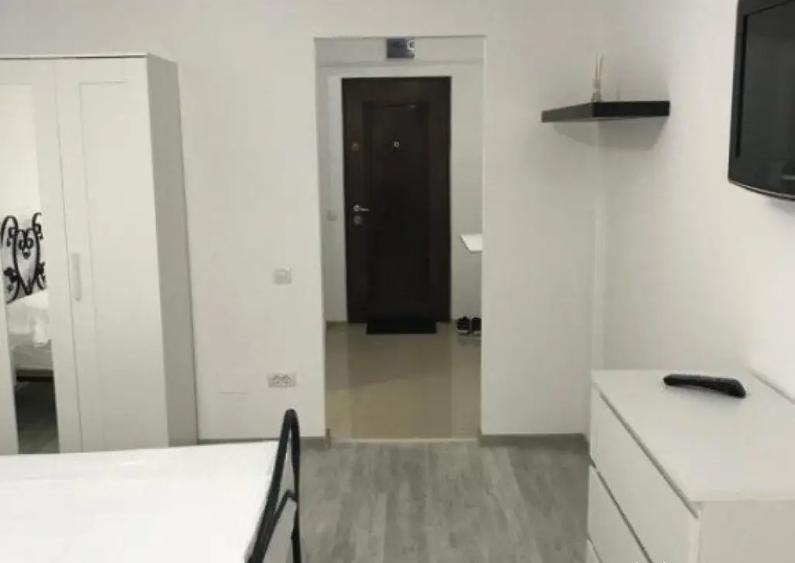 Garsoniera Tiglina 1, etaj 1 renovata recent - 2