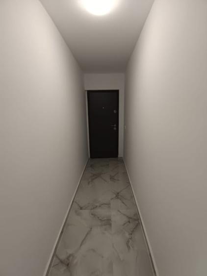 De vanzare apartament 2 camere Sos Chitila Bucuresti Sector 1 Mall Colosseum - 2