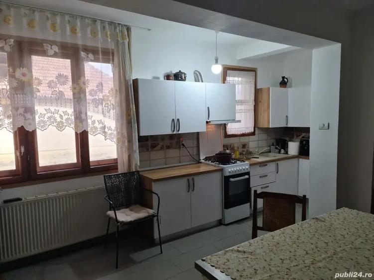 Vand casa de 250 metri patra?i Micalaca - 4