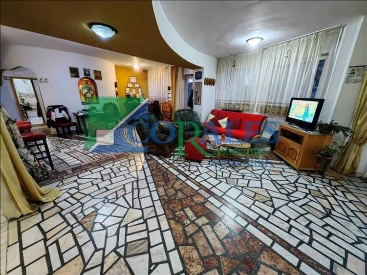 Afacere la Cheie! Pozitie Excelenta! - 1