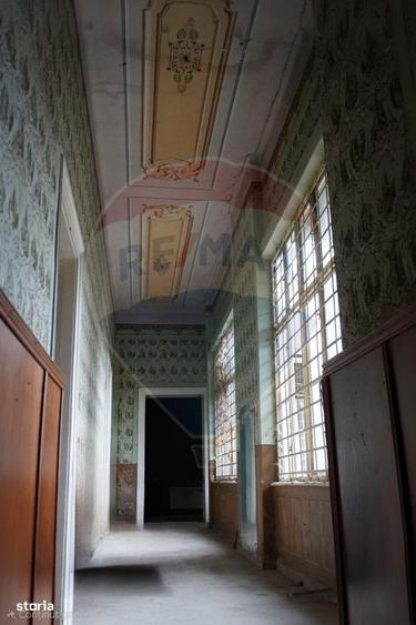 Casa / Vila cu 5 camere de vanzare - 6
