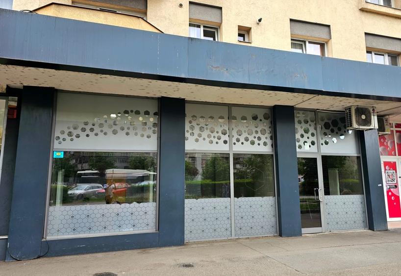 Spatiu comercial ,95 mp  Vis  a Vis Piata Marasti ! - 1