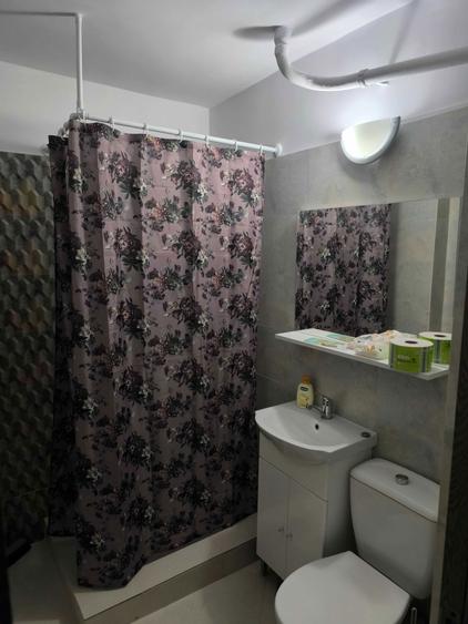 Inchiriez garsoniera Brazda - 8