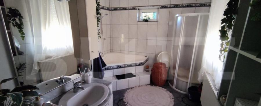 Casa cu 7 camere, 405 mp, in zona Decebal - 9