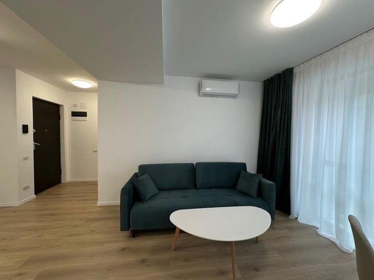 PROPRIETAR,DECEBAL,PTA ALBA IULIA,CENTRAL,BL NOU,MOBILAT,UTILAT,CENTRALA,PARCARE - 6