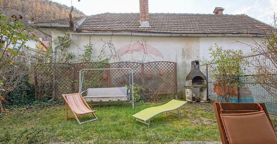 Casa de inchiriat, Schei - 2