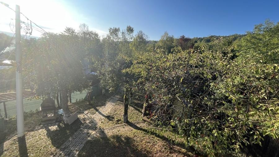 REV2005197 Casa mobilata si utilata cu vedere frumoasa - 23