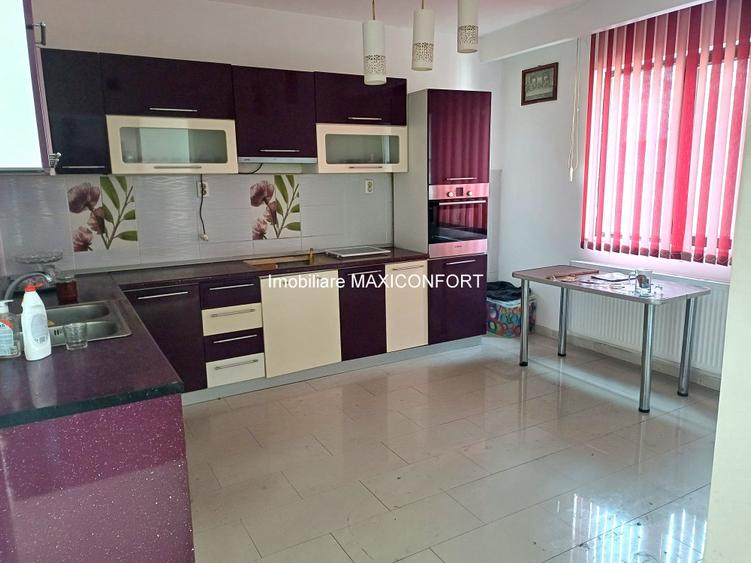 Vanzare casa P+1 - Imobiliare MAXICONFORT - 3