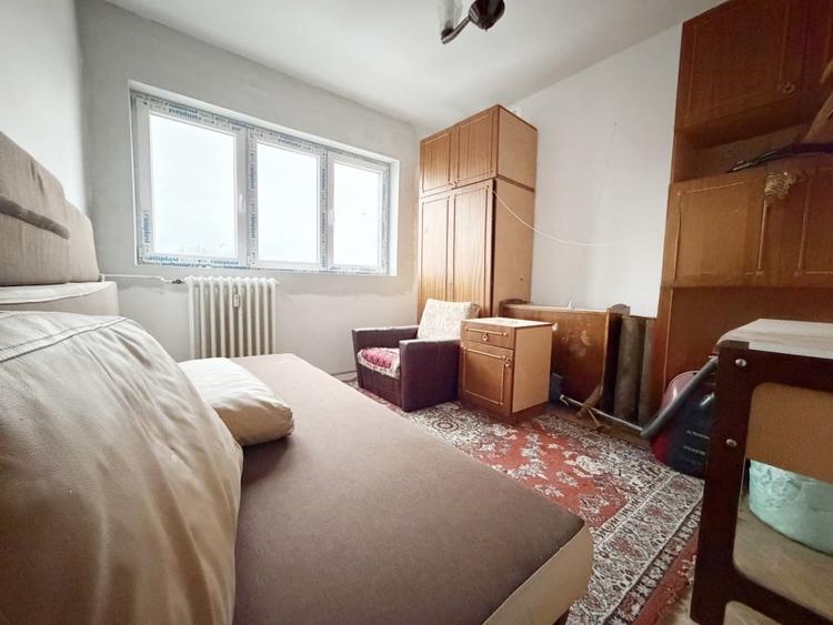 Apartament 3 camere, decomandat, 68mp, etaj 5/10 Complexul Studentesc - 4