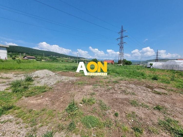 Teren intravilan de vanzare, 423 mp,  deschidere 22ml - 1
