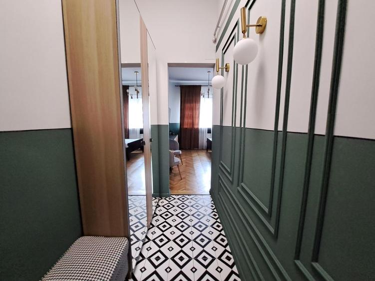 Studio exclusivist in zona Dacia - piata Gemeni - 5